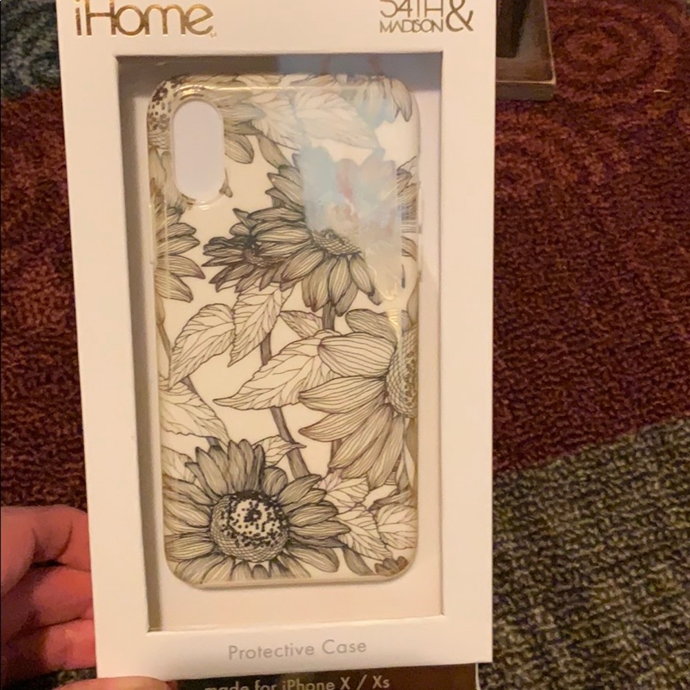 New iHome iPhone X/Xs phone case